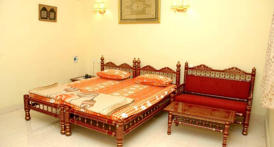 دهولا-ري-داني, Hyderabad 3